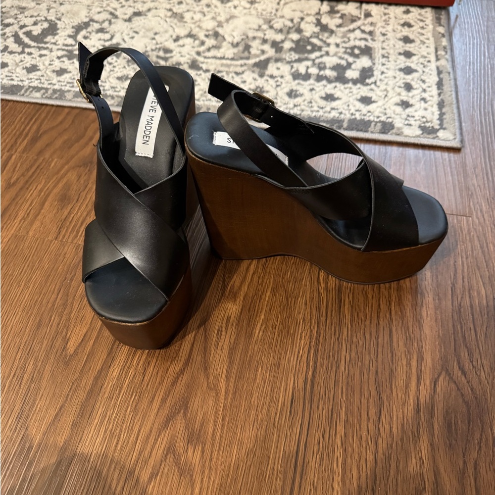 Steve Madden Black and Brown Wedge Sandals